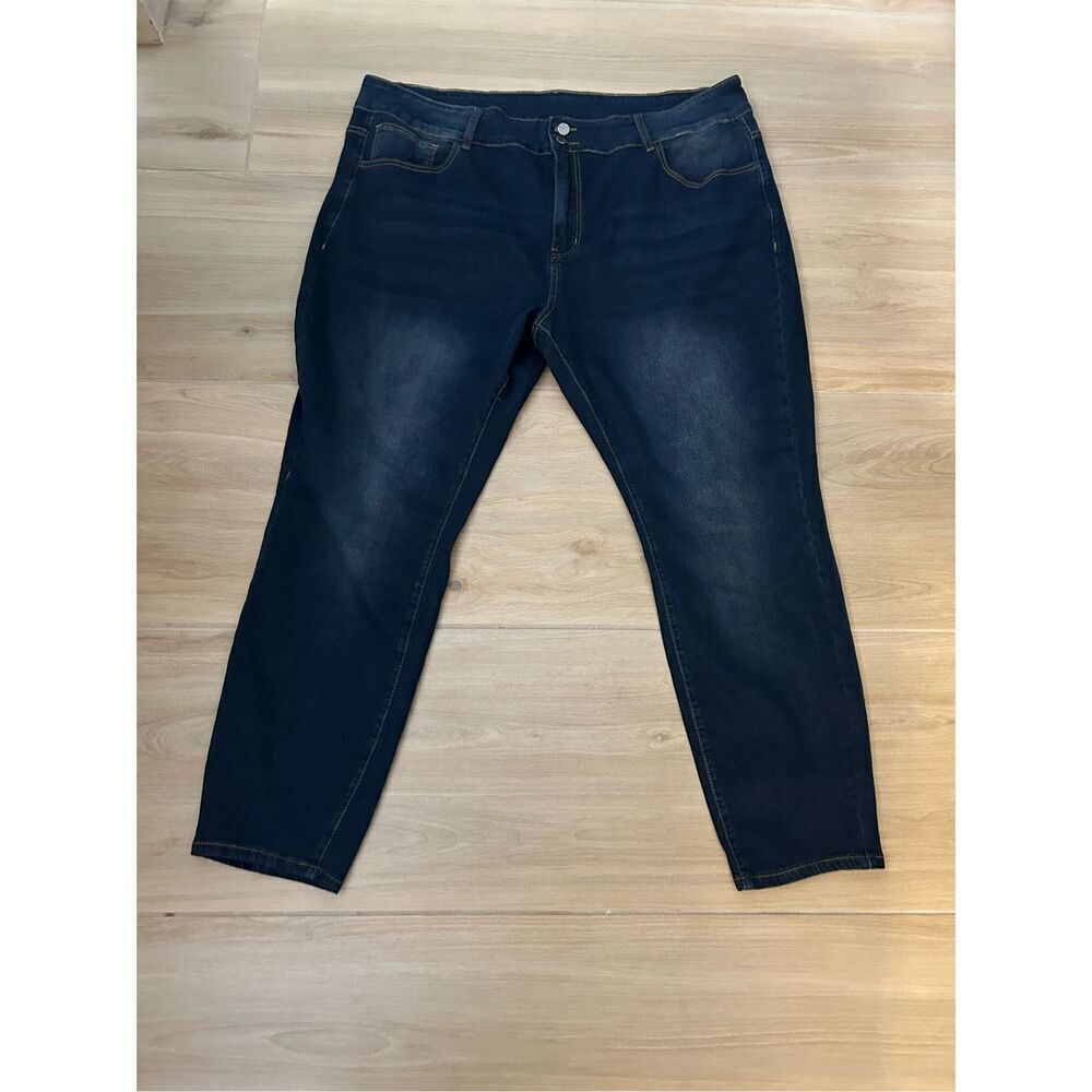 NEW Dark Wash Stretch Plus Size Jeans 24W